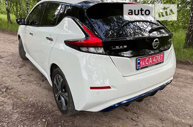 Хетчбек Nissan Leaf 2021 в Тульчині