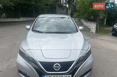 Хетчбек Nissan Leaf 2019 в Дніпрі