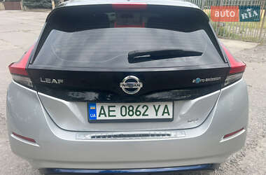 Хетчбек Nissan Leaf 2019 в Дніпрі