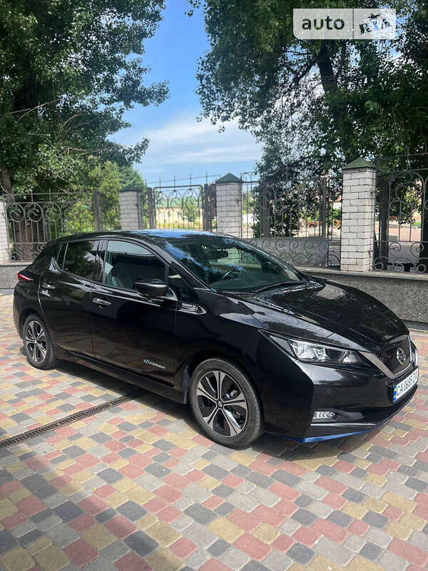 Хетчбек Nissan Leaf 2019 в Черкасах