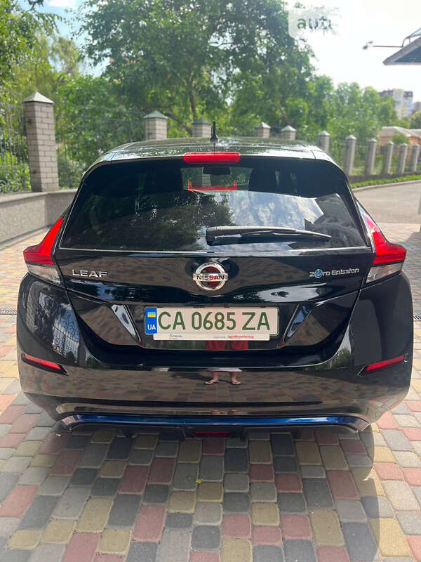 Хетчбек Nissan Leaf 2019 в Черкасах