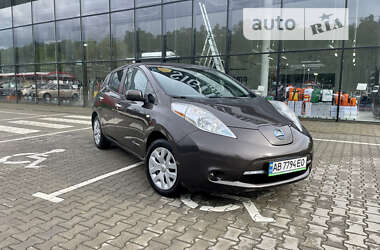 Хэтчбек Nissan Leaf 2015 в Виннице