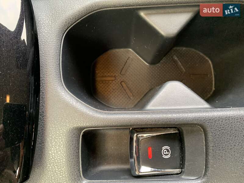 Хэтчбек Nissan Leaf 2019 в Львове