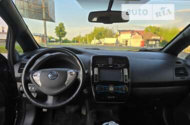 Хетчбек Nissan Leaf 2013 в Луцьку