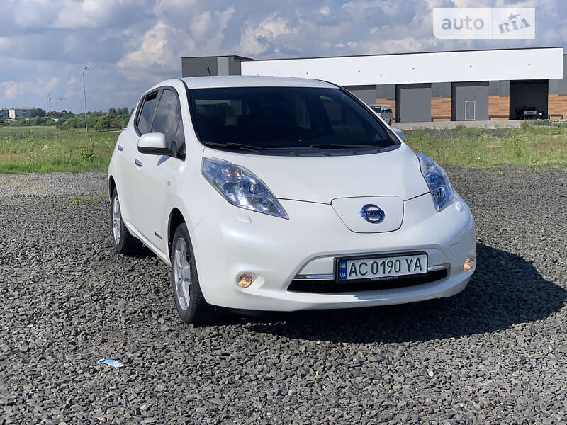Nissan Leaf 2014