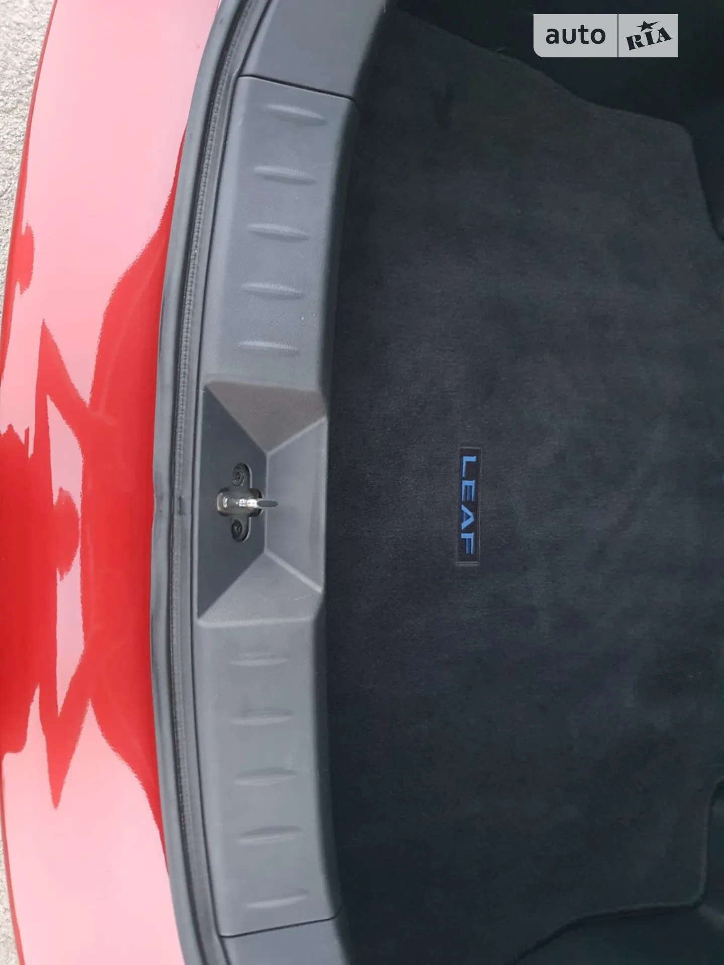 2015 Nissan Leaf - мініатюра 32