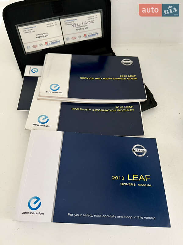 Хэтчбек Nissan Leaf 2013 в Одессе