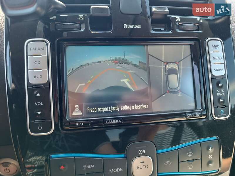 Хэтчбек Nissan Leaf 2015 в Луцке