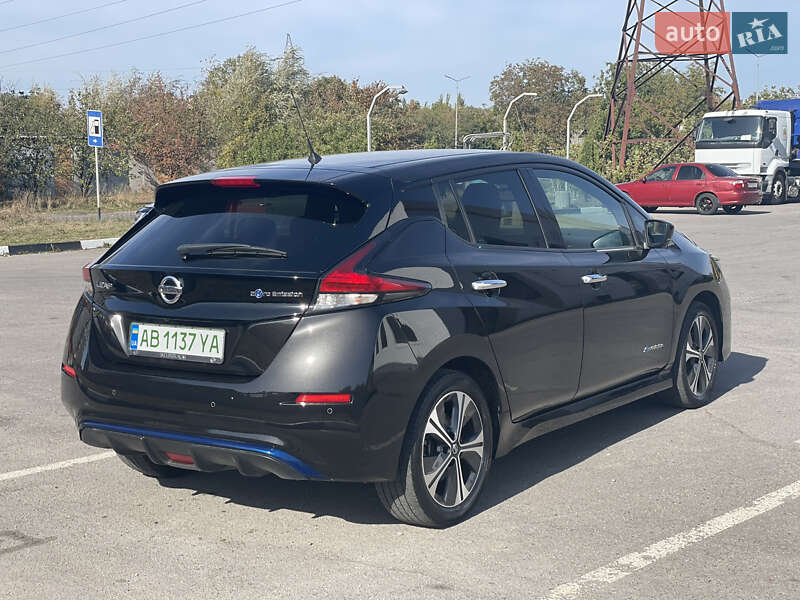 Хэтчбек Nissan Leaf 2020 в Виннице