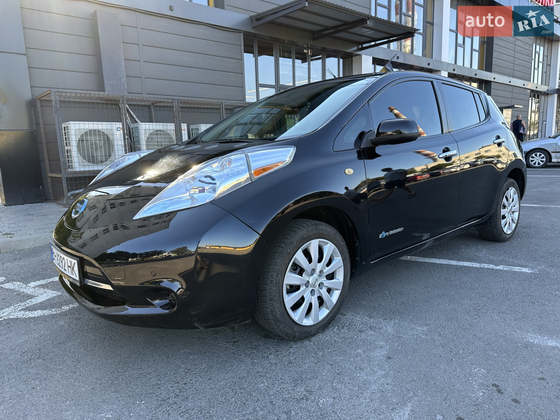 2015 Nissan Leaf - мініатюра 3