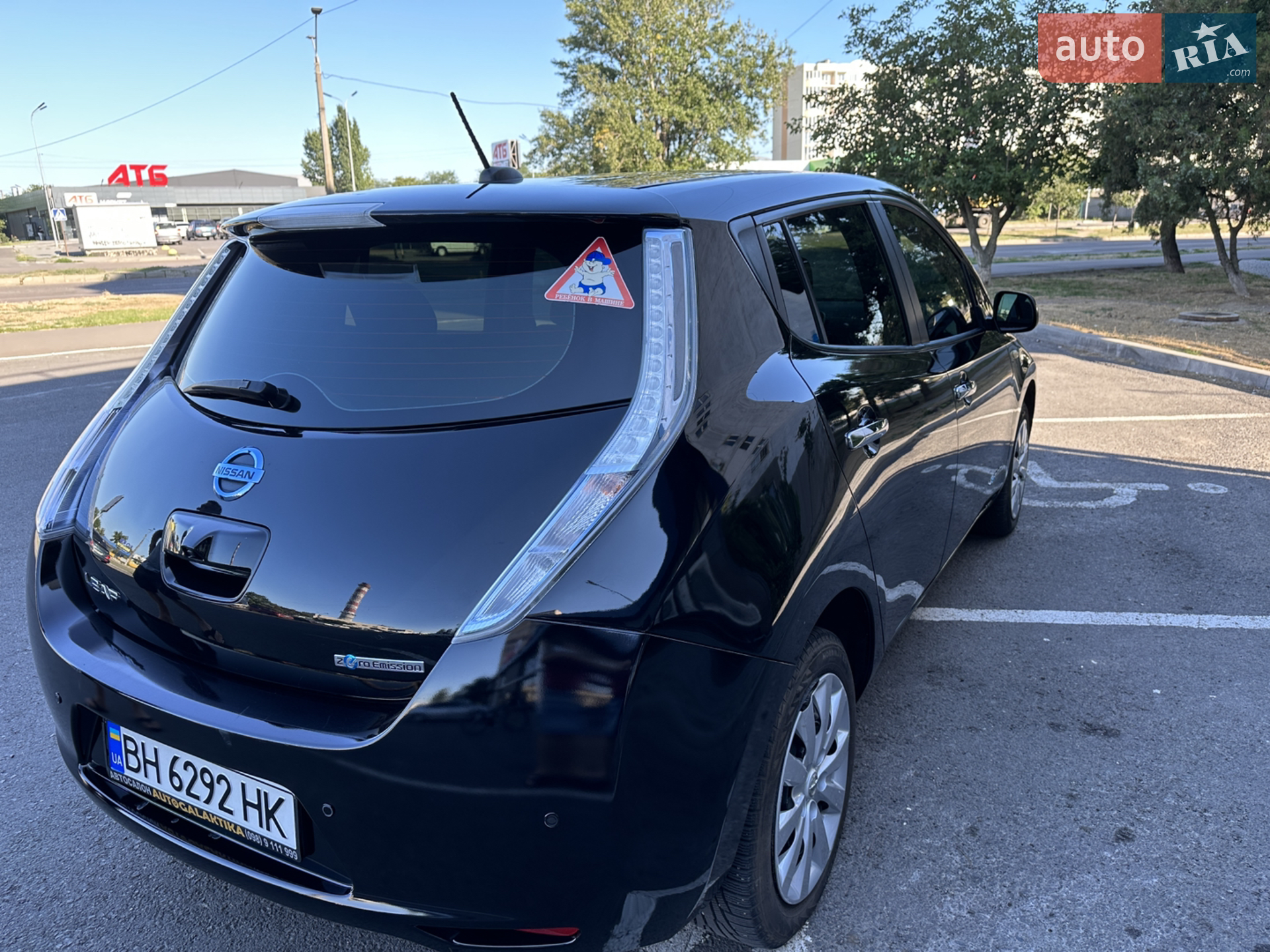 2015 Nissan Leaf - мініатюра 11