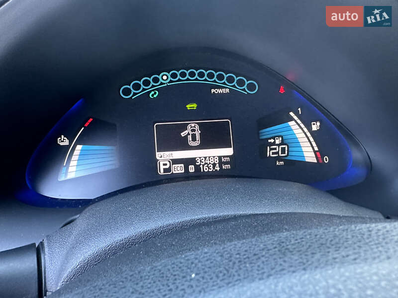 Хэтчбек Nissan Leaf 2015 в Одессе