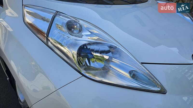 Хетчбек Nissan Leaf 2013 в Одесі фото 22 Хетчбек Nissan Leaf 2013 в Одесі