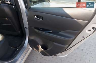 Хэтчбек Nissan Leaf 2021 в 