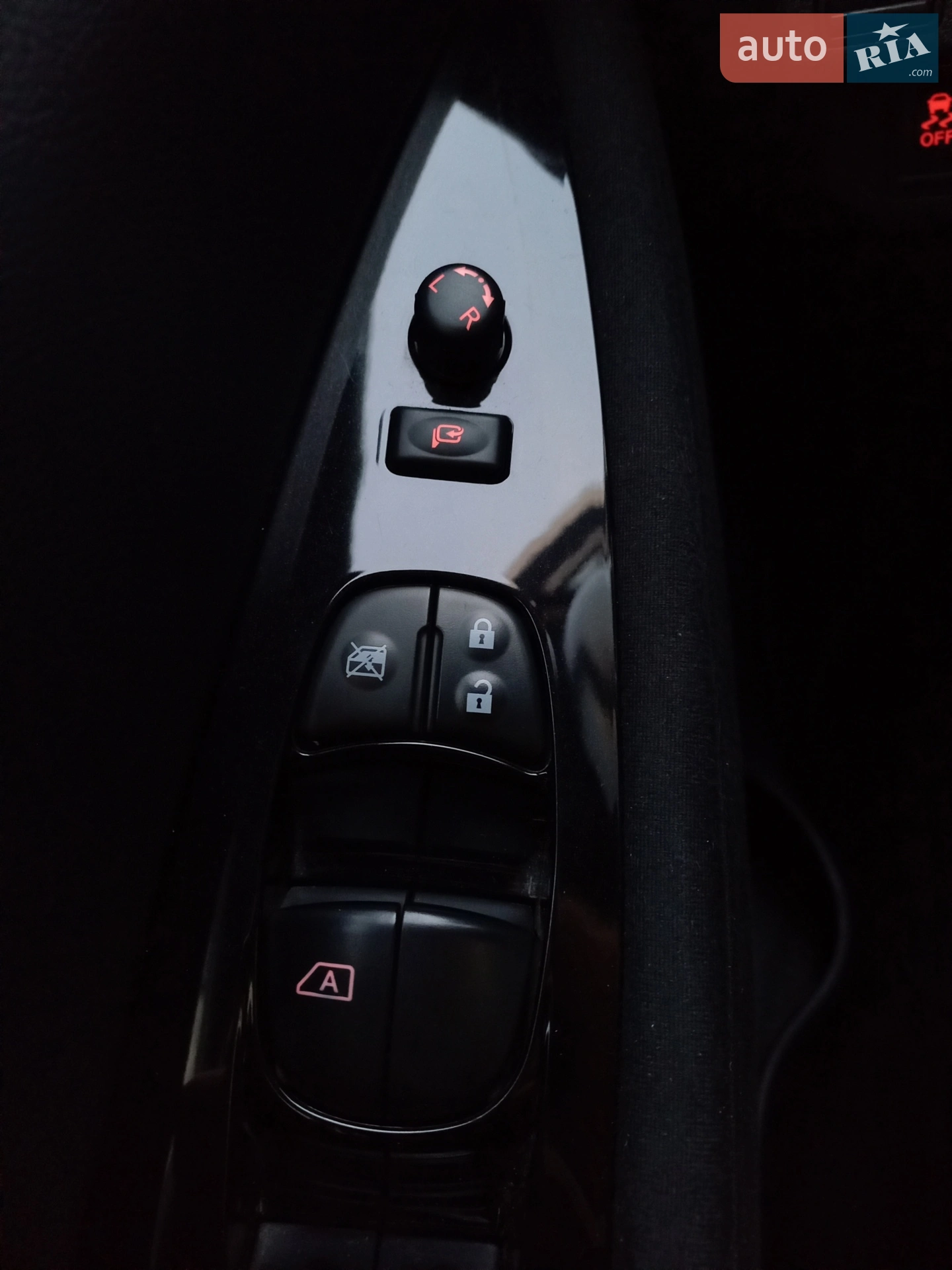 2015 Nissan Leaf - мініатюра 13