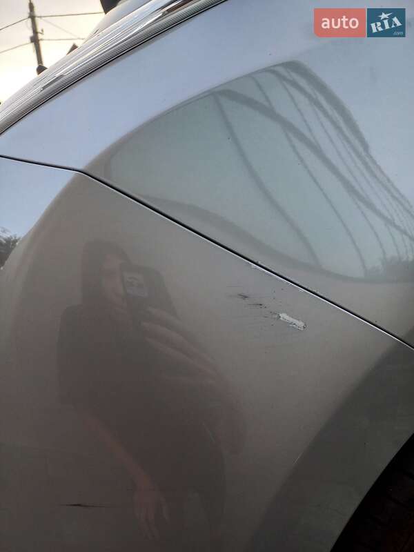 Хэтчбек Nissan Leaf 2015 в Киеве