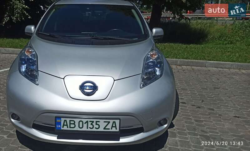 Хетчбек Nissan Leaf 2014 в Вінниці фото 7 Хетчбек Nissan Leaf 2014 в Вінниці