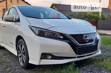 Хэтчбек Nissan Leaf 2019 в Немирове