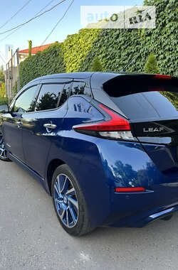 Хэтчбек Nissan Leaf 2018 в Одессе