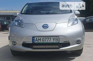 Хетчбек Nissan Leaf 2012 в Житомирі