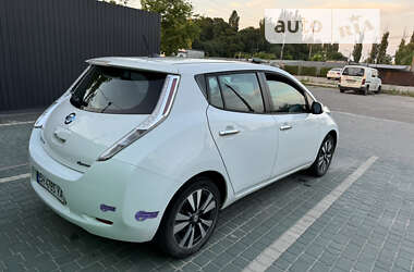 Хетчбек Nissan Leaf 2014 в Одесі