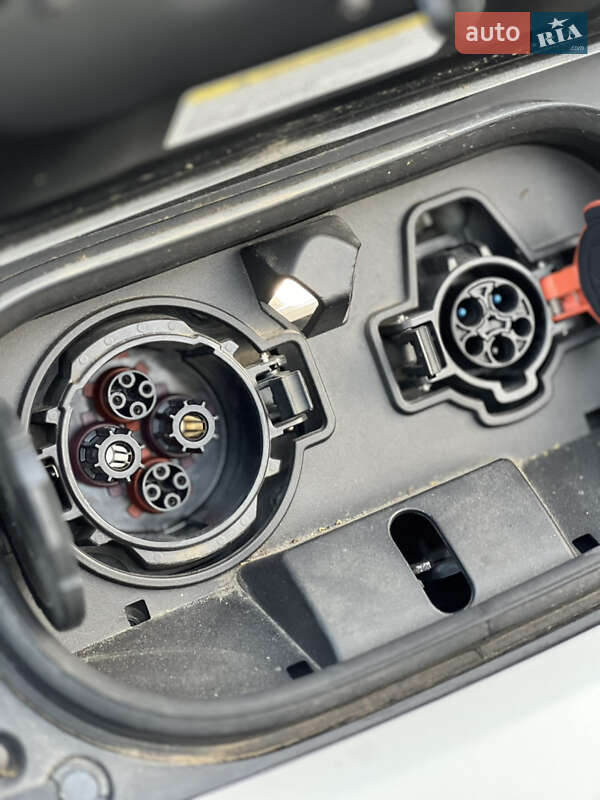 Хэтчбек Nissan Leaf 2017 в Одессе