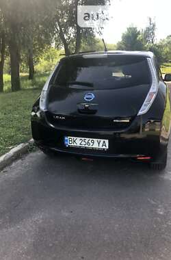 Хетчбек Nissan Leaf 2013 в Рівному