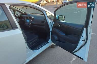Хэтчбек Nissan Leaf 2015 в Житомире