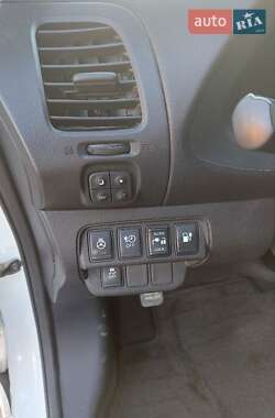 Хэтчбек Nissan Leaf 2015 в Житомире