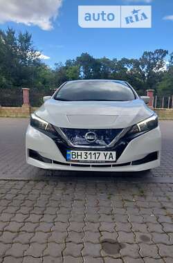 Хетчбек Nissan Leaf 2018 в Одесі