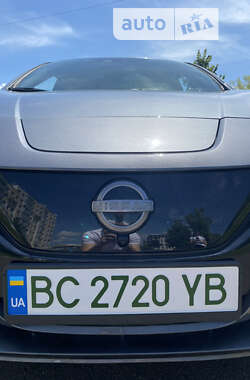 Хетчбек Nissan Leaf 2023 в Львові