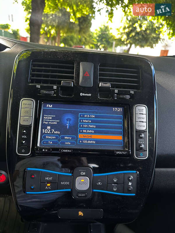 Хэтчбек Nissan Leaf 2013 в Житомире