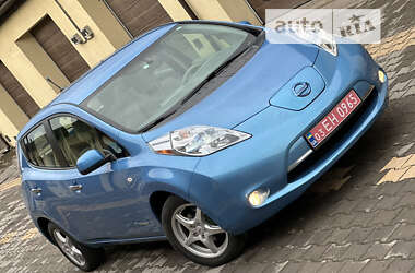 Хэтчбек Nissan Leaf 2012 в Измаиле