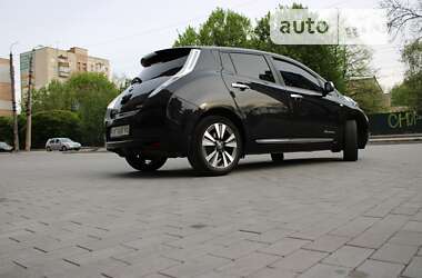 Хетчбек Nissan Leaf 2016 в Хмельницькому