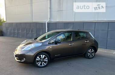 Хетчбек Nissan Leaf 2015 в Одесі