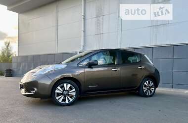 Хетчбек Nissan Leaf 2015 в Одесі