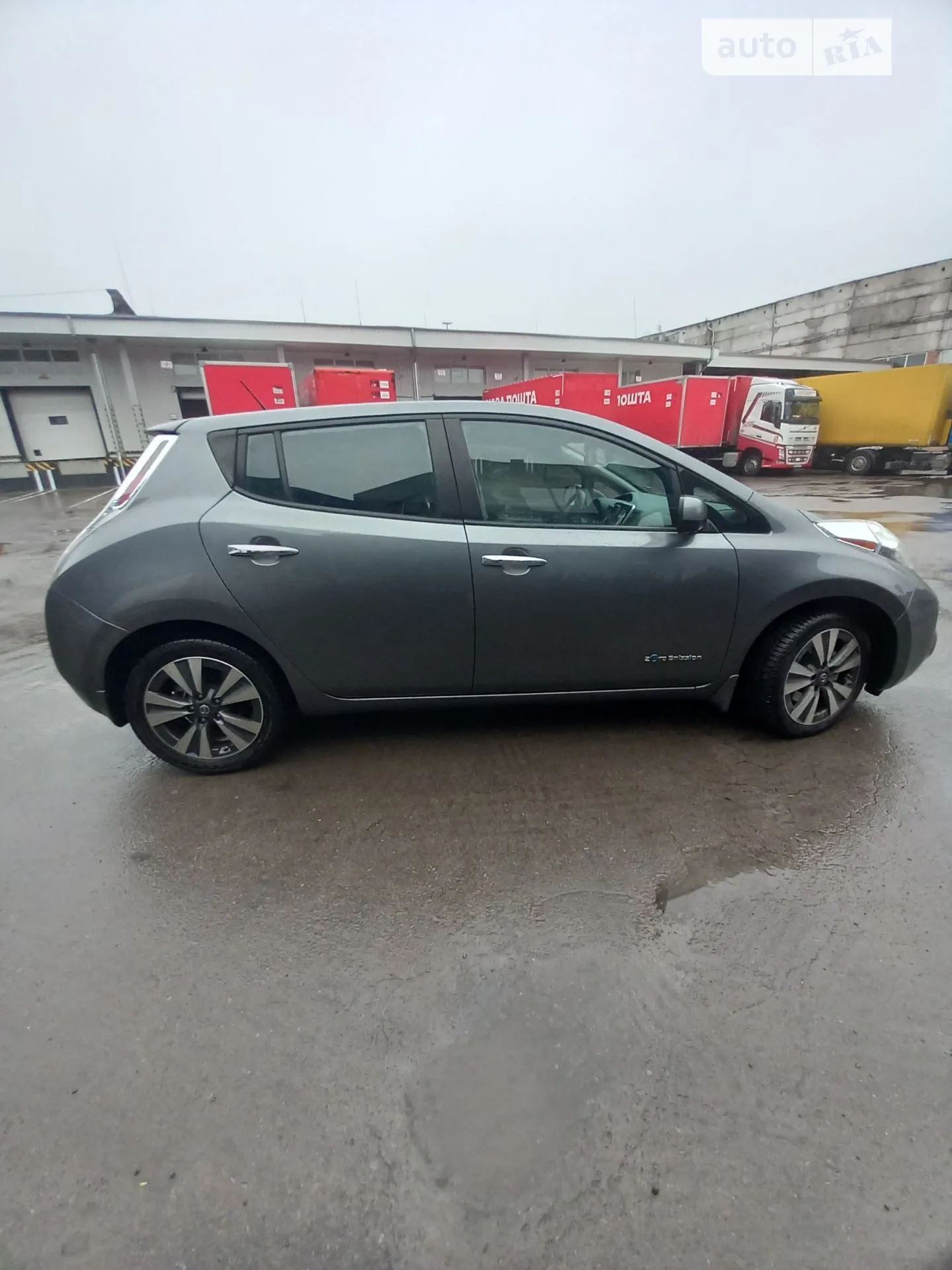 2016 Nissan Leaf - мініатюра 2