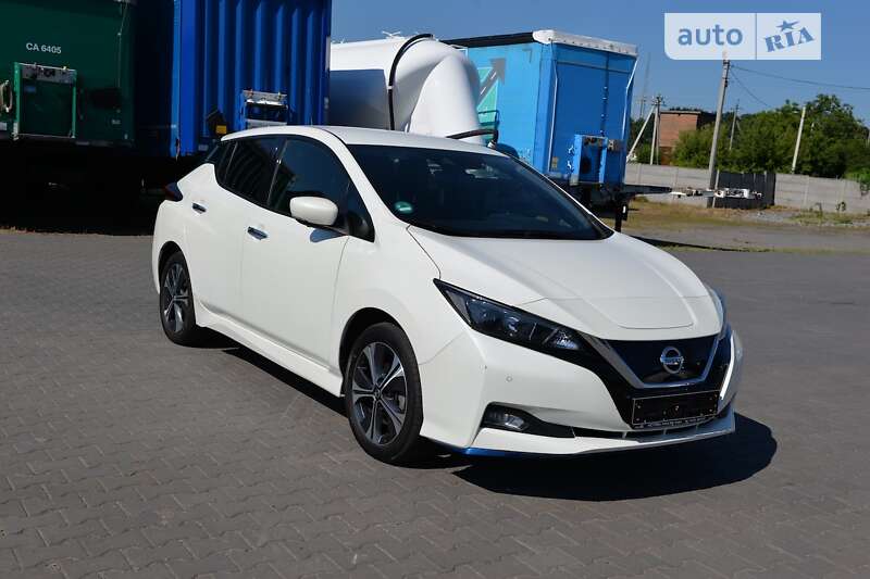 Хэтчбек Nissan Leaf 2020 в Виннице