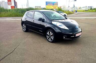 Хетчбек Nissan Leaf 2015 в Луцьку