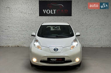 Хэтчбек Nissan Leaf 2013 в Владимире