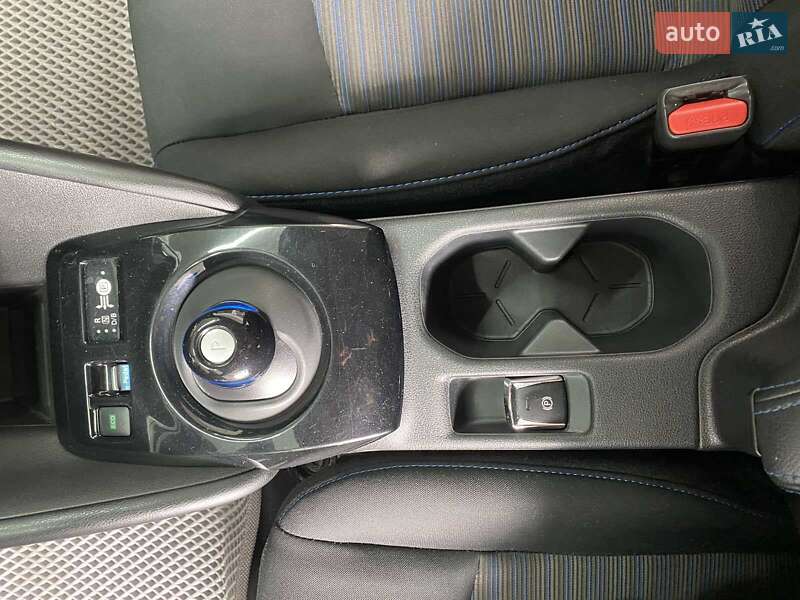 Хэтчбек Nissan Leaf 2020 в Тернополе