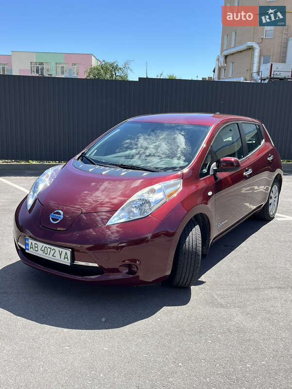 Хетчбек Nissan Leaf 2016 в Вінниці фото 2 Хетчбек Nissan Leaf 2016 в Вінниці