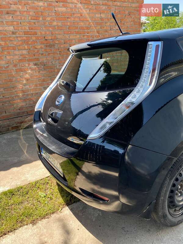 Nissan Leaf, фото из объявления