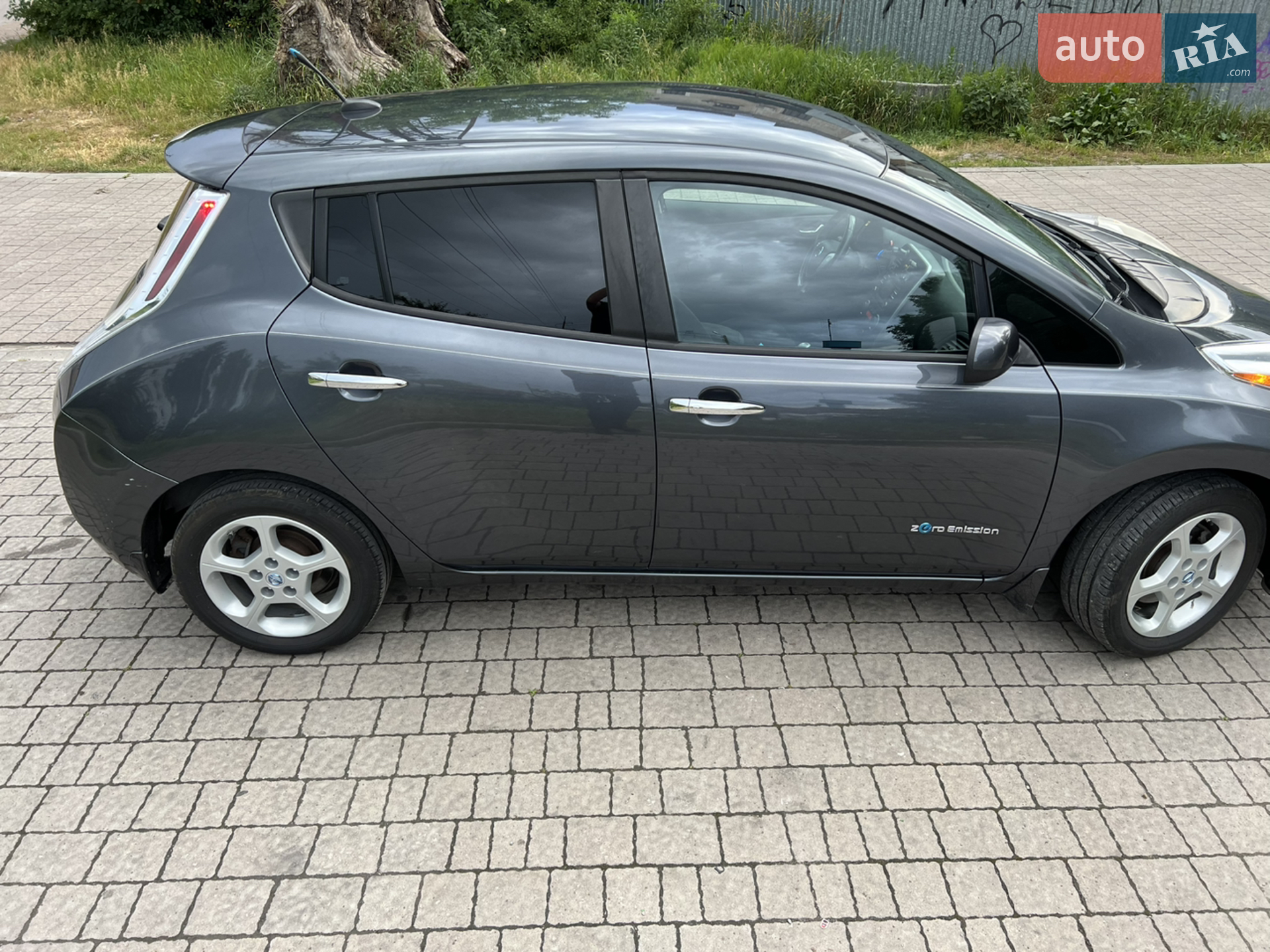 2013 Nissan Leaf - мініатюра 24