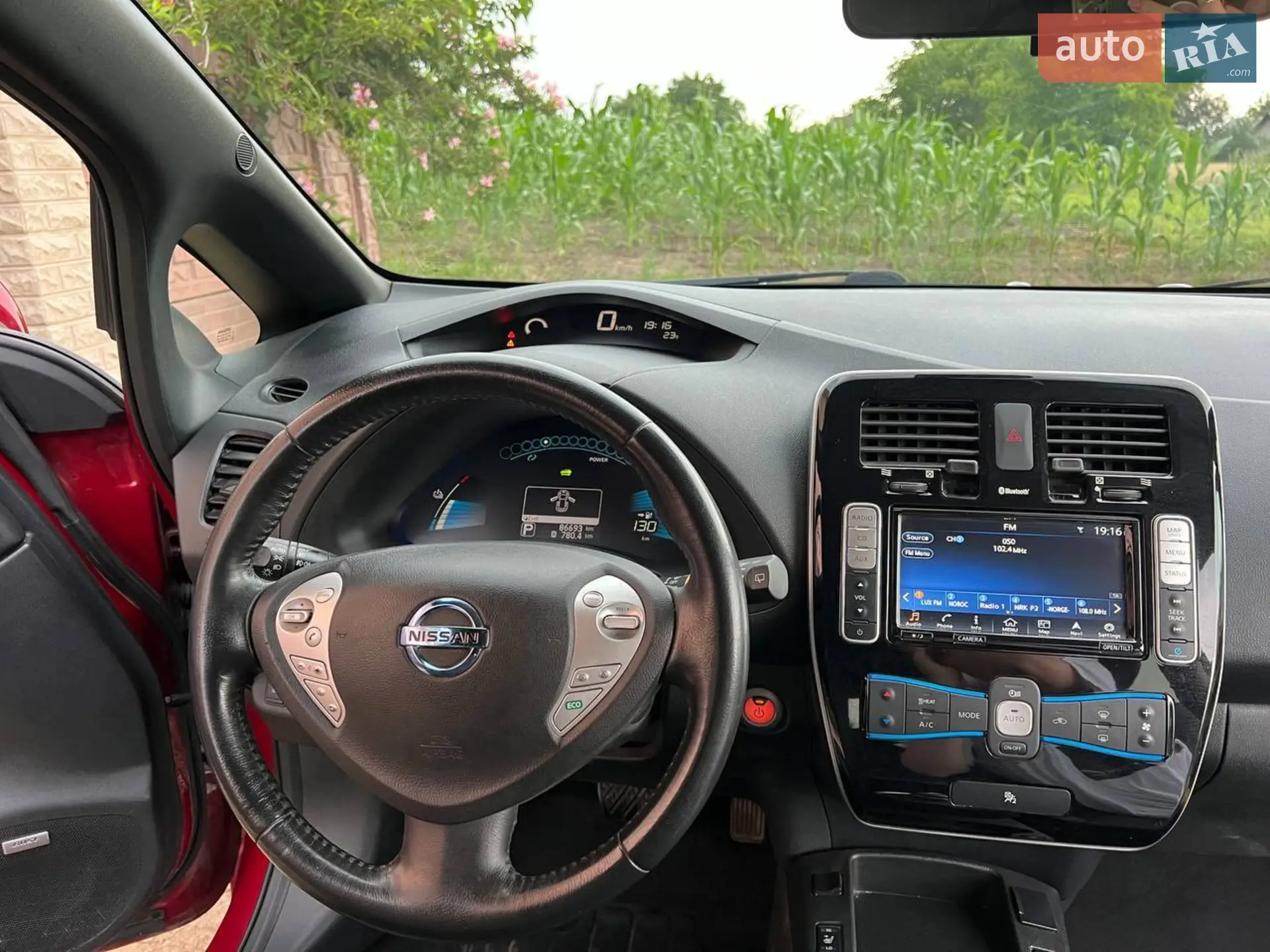 2016 Nissan Leaf - мініатюра 9