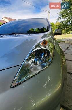 Хэтчбек Nissan Leaf 2014 в Харькове