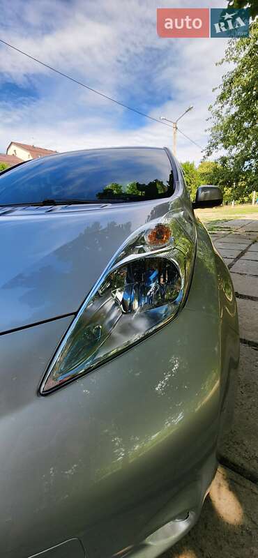 Хэтчбек Nissan Leaf 2014 в Харькове