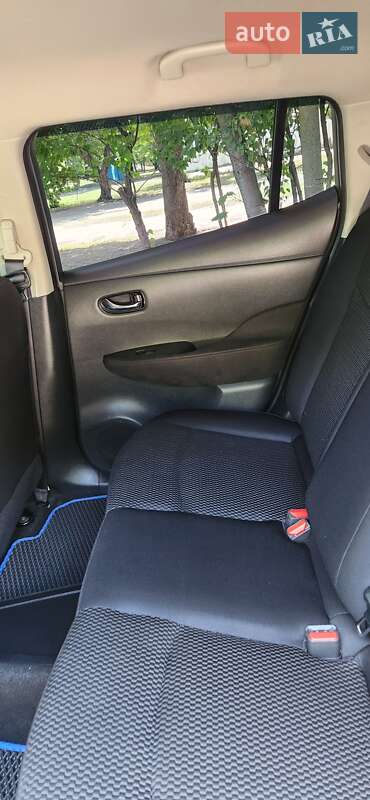 Хэтчбек Nissan Leaf 2014 в Харькове