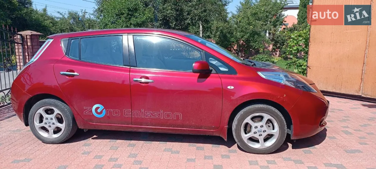 2013 Nissan Leaf - мініатюра 17