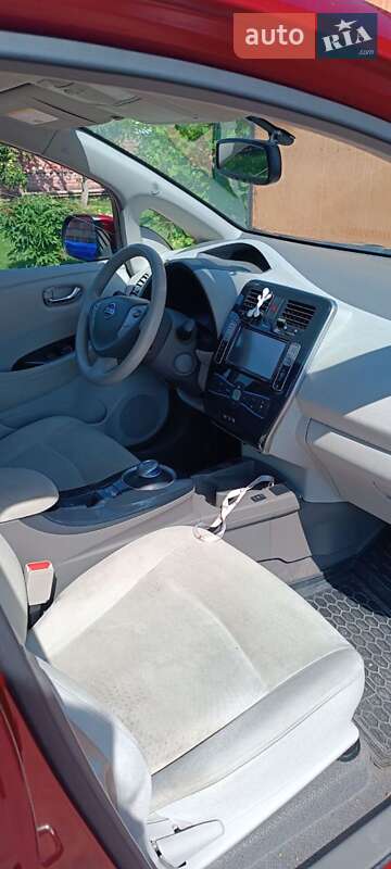 Хетчбек Nissan Leaf 2012 в Тернополі фото 4 Хетчбек Nissan Leaf 2012 в Тернополі